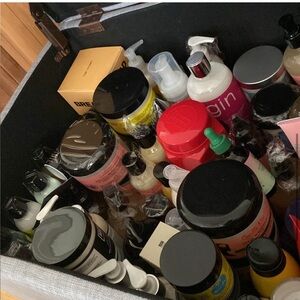 HUNDREDS OF DISCOUNTED HAIR PRODUCTS!